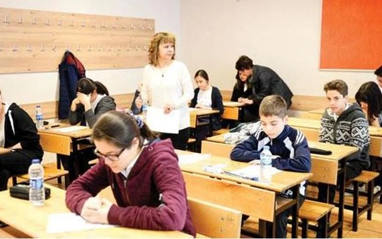 Sinav Gorevlisi Nasil Olunur 2018 Osym Sartlari Internet Haber