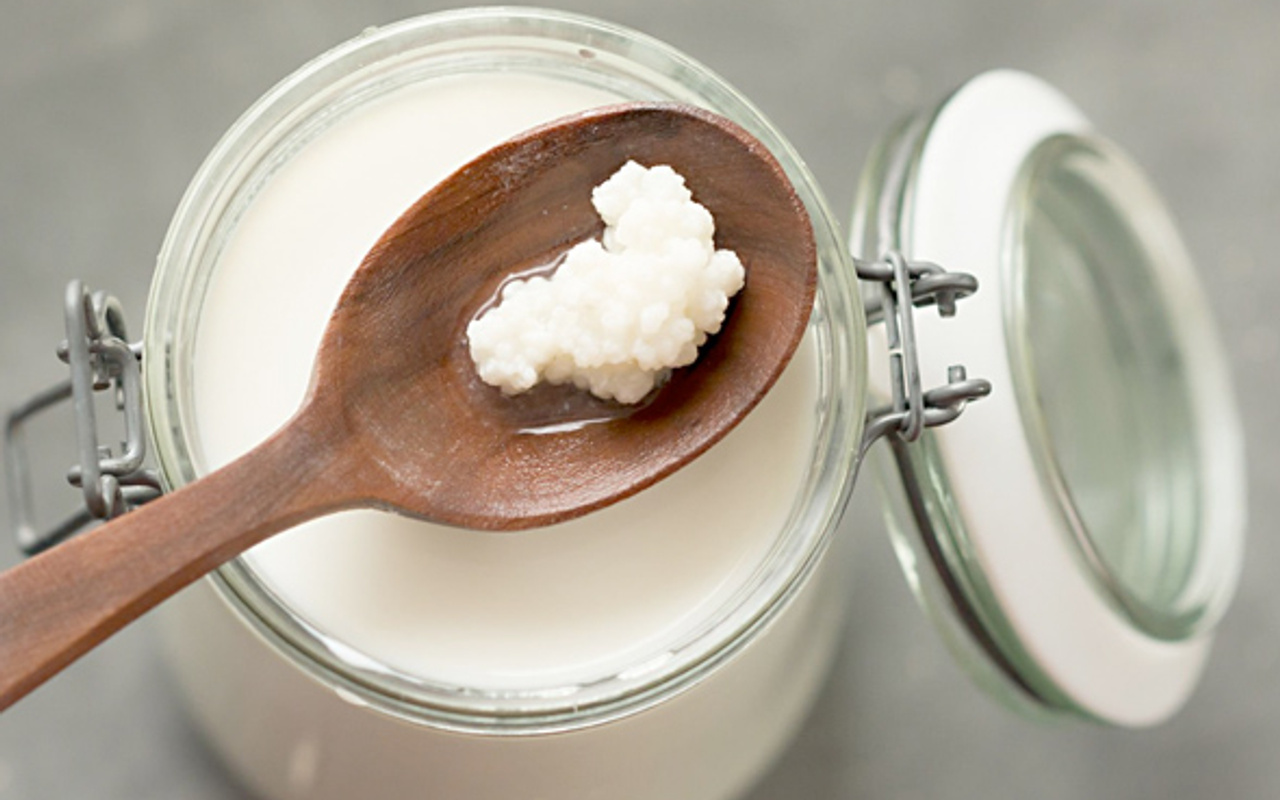 Kefir diyeti haftada 4 kilo verdiriyor! Evde kefir nasıl yapılır