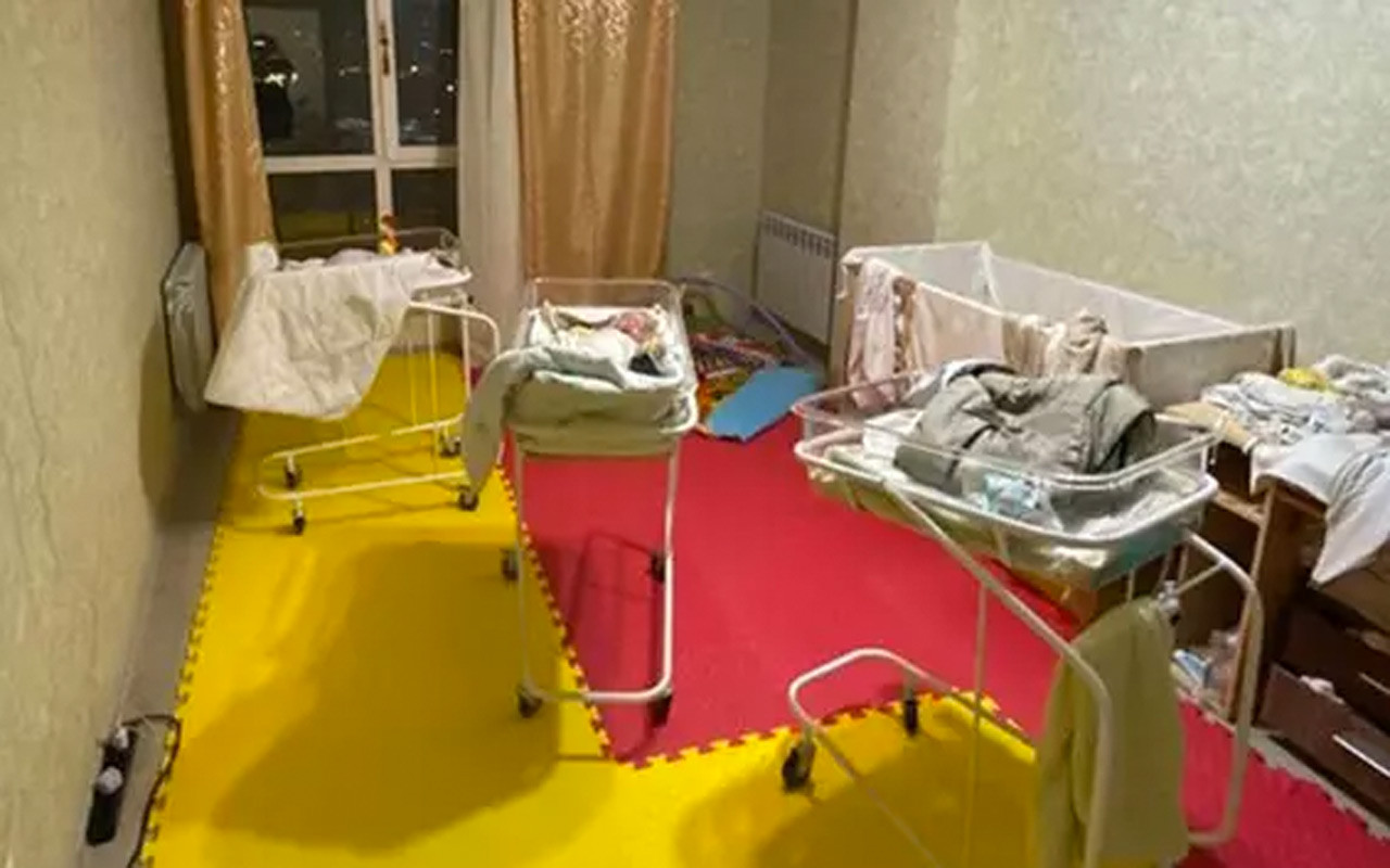 Canlı bebek ticareti! 50 bin dolara zengin Çinlilere bebek