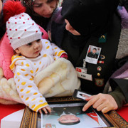 Bak kızım bu senin baban! 6 aylık şehit kızı babasını uğurladı...