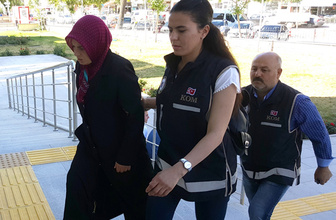Üst araması yapılan FETÖ sanığının üzerinden çıktı