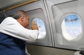 Cumhurbaşkanı Erdoğan İstanbul'a geldi Şehitler Köprüsü'ne yürüyüş