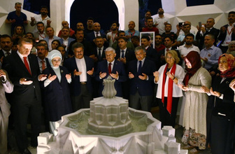Cumhurbaşkanı Erdoğan, Şehitler Makamı'nın açılışını yaptı
