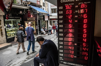 Dolar 4,92'ye dayanınca dövizciler bunu yaptı
