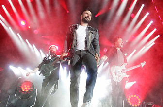 Tarkan servetine servet katmak için geri dönüyor!