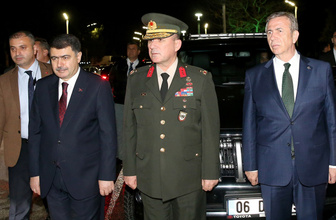 Mansur Yavaş Cumhurbaşkanı Erdoğan'ı karşıladı