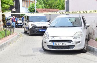 İstanbul'un göbeğinde güpegündüz silahlı soygun! 5 Kilo altını çalıp kayıplara karıştılar