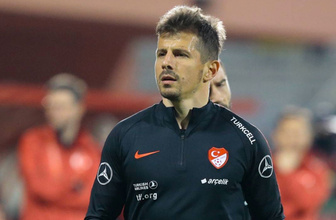 Emre Belözoğlu'ndan Ali Koç'a öneri: Bunları alalım başkan