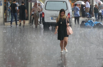 Meteoroloji bölge bölge uyardı gök gürültülü sağanak yağış geldi