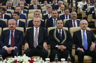 Cumhurbaşkanı Erdoğan AYM’de Selahaddin Menteş'in yemin törenine katıldı
