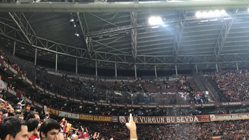 Uzucu Haberin Ardindan Fenerbahceli Taraftarlar Stadi Terk Etti Internet Haber