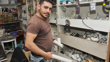 Antalya Da Su Tesisatcisi Dizi Oyuncusu Oldu Internet Haber
