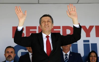 2 Dakika Icinde Evde Disleri Beyazlatin Cozum Sari Disler Inci Gibi Nasil Beyaz Olur Dis Bakim Youtube