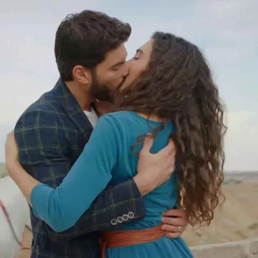 hercai reyyan ve miran in atesli opusme sahnesi