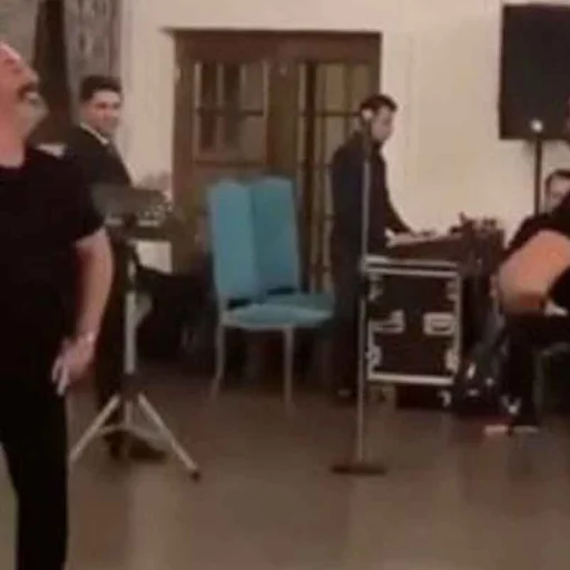 Cem Yilmaz In Azeri Dansi Sosyal Medyayi Salladi Internet Haber