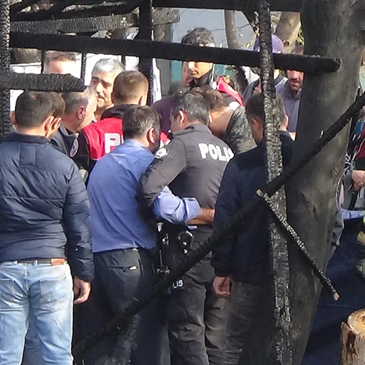 Bursa Inegol De 5 Yasindaki Omer Yanarak Hayatini Kaybetti Internet Haber