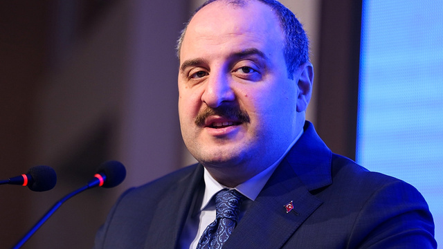 Bakan Varank: Yatırım Adası 25 bin vatandaşımıza iş oluşturabilecek