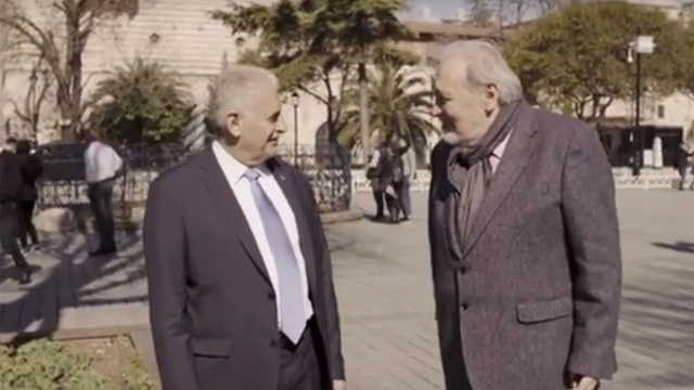 Binali Yıldırım YouTube kanalında İlber Ortaylı'yı konuk etti