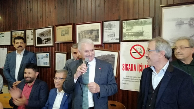 Binali Yıldırım'dan “Oyumuz senindir Başkan” diyen vatandaşa: Gaz vermeye devam et