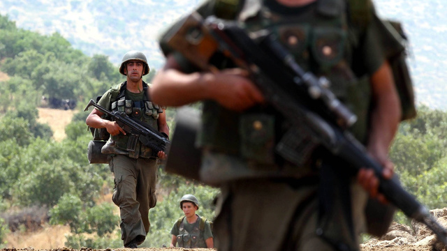 Yeni askerlik sistemi yasa teklifi kabul edildi