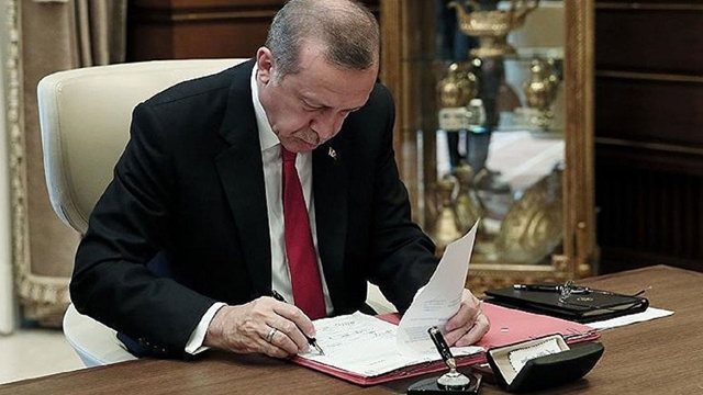 Erdoğan 11 üniversiteye rektör atadı