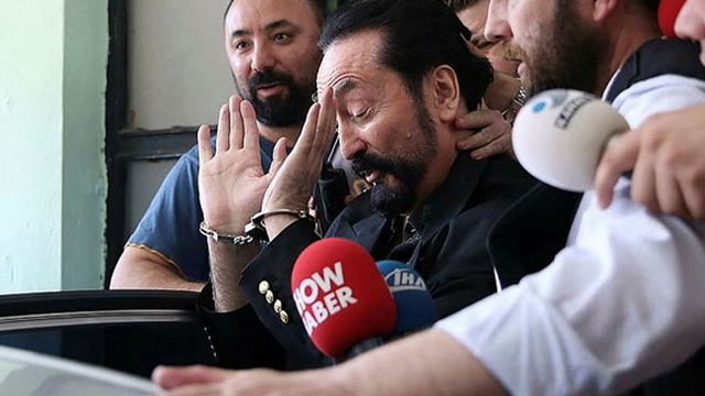 Adnan Oktar örgütünün FETÖ bağlantısı gün yüzüne çıktı bakın nasıl?