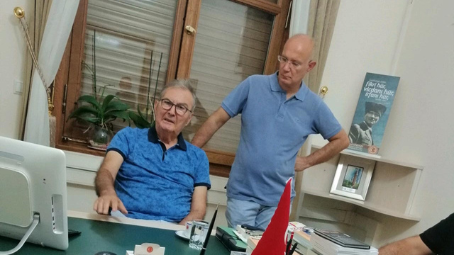 CHP eski Genel Başkanı ve Antalya Milletvekili Deniz Baykal ilk kez mecliste