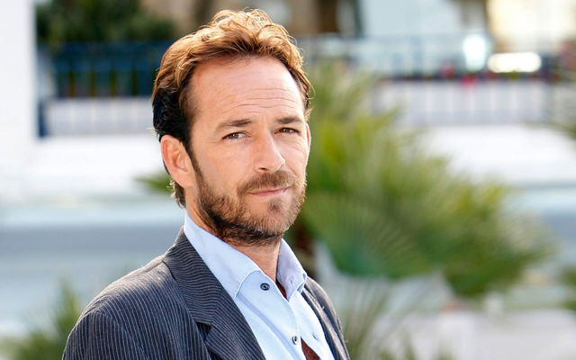 ABD'li oyuncu Luke Perry hayatÄ±nÄ± kaybetti