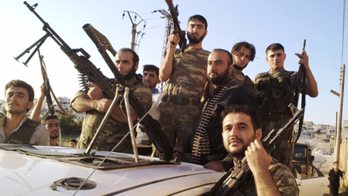 Muhalifler PYD'den iki köy daha aldı