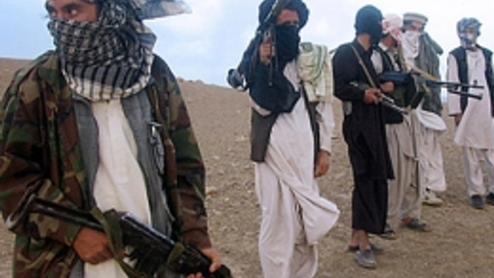 Afganistan’da bir ilçe daha Taliban kontrolüne geçti