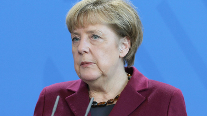 Merkel Türkiye konusunda yumuşamaya başladı