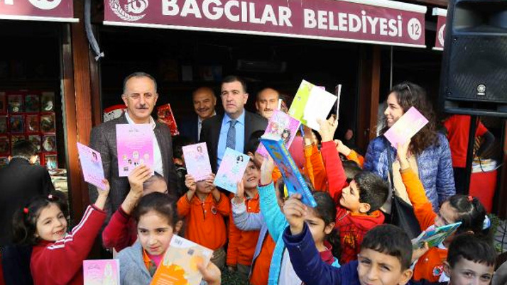 Çocuklar için kitap fuarı açıldı