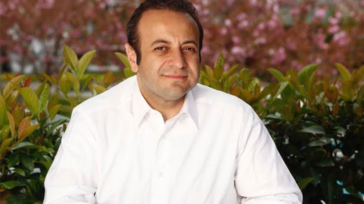 Egemen Bağış KKTC vatandaşı oldu