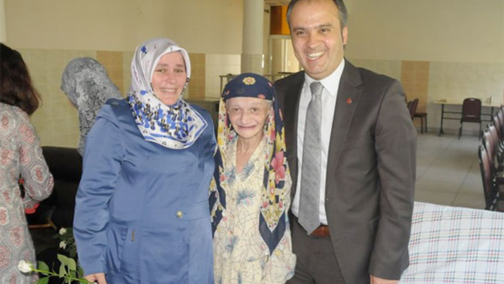 Alinur Aktaş kimdir? Eşi aslen nereli kaç yaşında ...