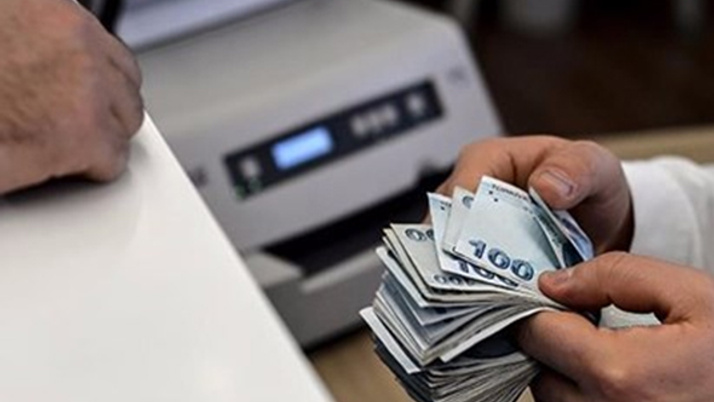 X-Ray cihazında 36 bin lirasını unuttu!