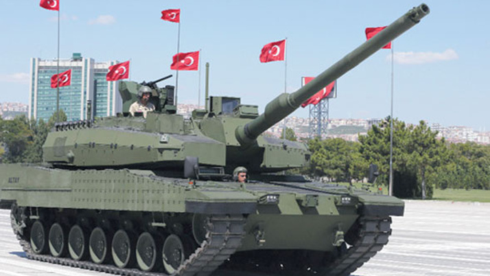 Altay'a yeni tank motoru Albayrak'ı heyecanlandırdı