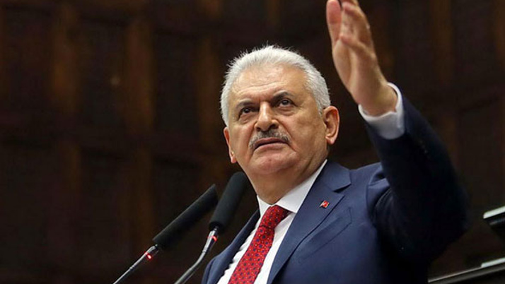 Başbakan Yıldırım öğrencilere kaderini değiştiren olayı anlattı