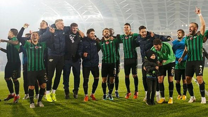Akhisar'ın Avrupa'ya veda günü