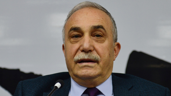 Fakıbaba'nın koruma polisleri kaza yaptı! Yaralılar var