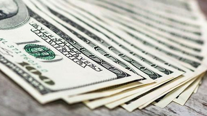 Trump tweet attı dolar adeta uçuşa geçti! Tarihi rekor...