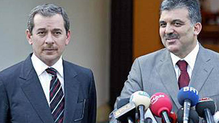 Abdüllatif Şener'den Abdullah Gül bombaları...