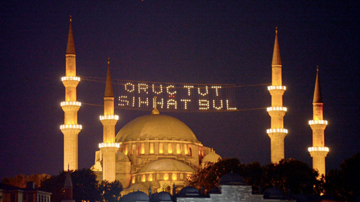 Ramazan'da kutup bölgelerinde oruç nasıl tutulur-Diyanet cevabı