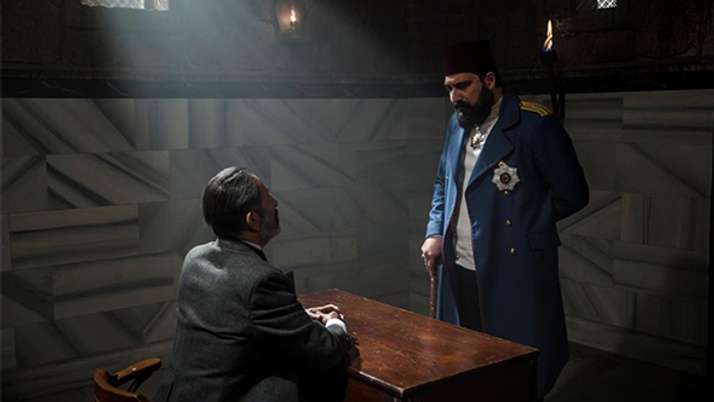Payitaht Abdülhamid 52. bölüm fragmanı Masonlara çalışan paşa kim?