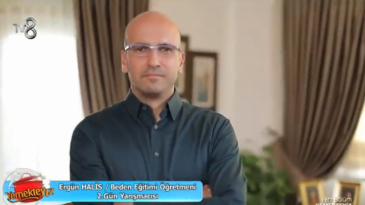 Yemekteyiz Ergün Halis kimdir kaç yaşında masayı karıştıran sözleri!