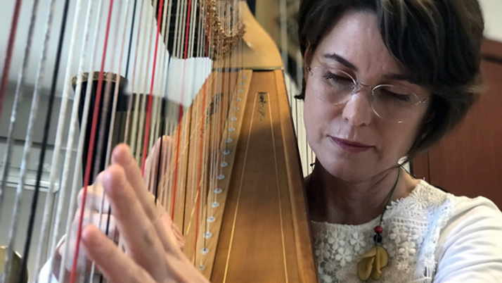 Arp sanatçısı Şirin Pancaroğlu “Müzik mirasımız çok doğurgan ve bereketli”
