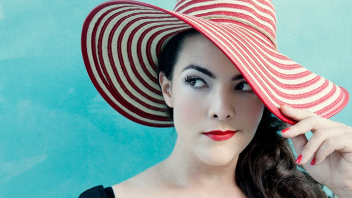 Dünyaca ünlü Caro Emerald İstanbul'da konser verecek