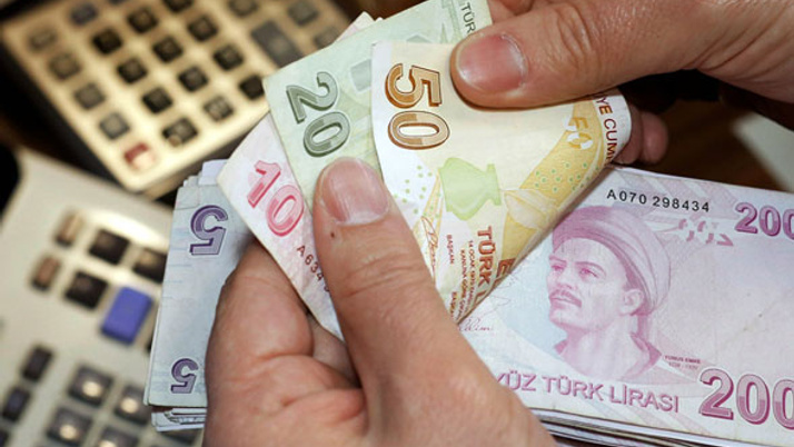 Emekli maaş farkı ödemesi hangi gün SGK tarihleri açıkladı