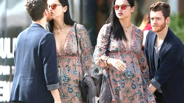 Metin Hara-Adriana Lima'dan aile pozu!