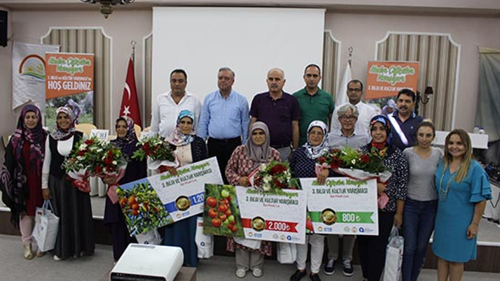 Kadın Çiftçiler bilgilerini yarıştırıyor
