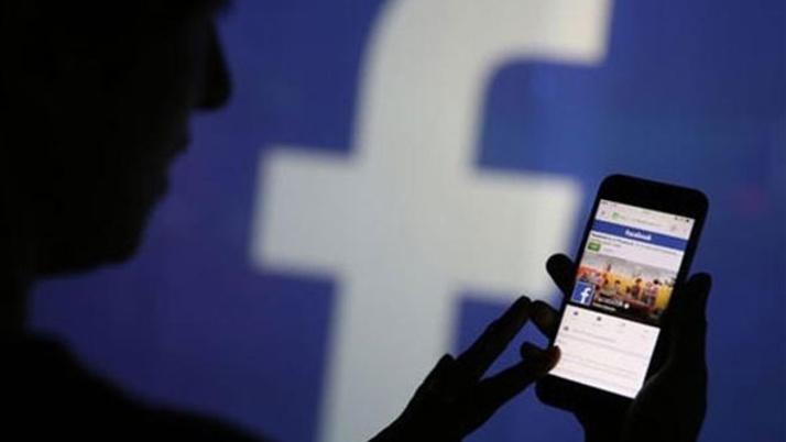 Facebook çöktü mü? Facebook neden açılmıyor?